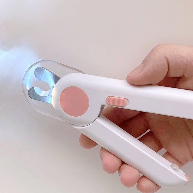 nail-clippers-led-light-emitting-nail-clippers-44219874050316.jpg__PID:65cea58e-9bbe-4c82-9e03-d1163351eeab